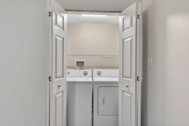 5-7 Linwood Ave 5, Melrose, MA 02176