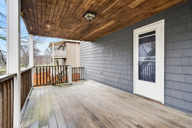 5-7 Linwood Ave 5, Melrose, MA 02176