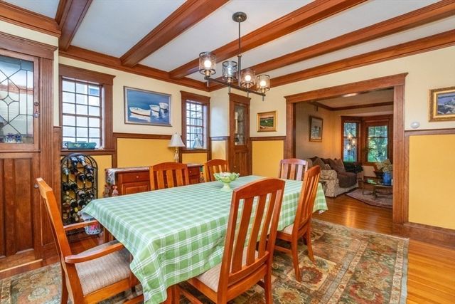 27 Richwood St, Boston, MA 02132