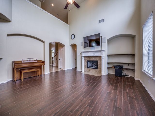 7003 Chittamwood Drive, Denton, TX 76208
