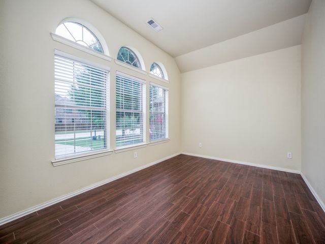 7003 Chittamwood Drive, Denton, TX 76208