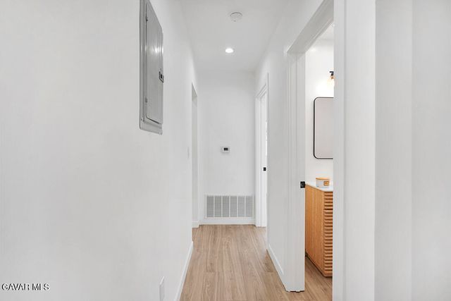 14868 Envoy Street, Sylmar, CA 91342