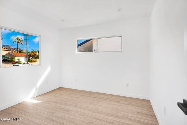 14868 Envoy Street, Sylmar, CA 91342