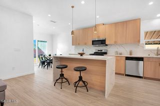 14868 Envoy Street, Sylmar, CA 91342