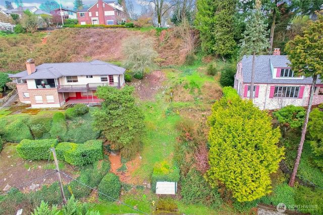 3502 E Terrace Street, Seattle, WA 98122