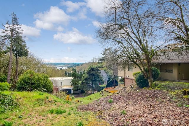 3502 E Terrace Street, Seattle, WA 98122