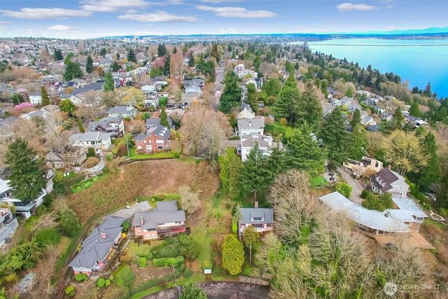 3502 E Terrace Street, Seattle, WA 98122