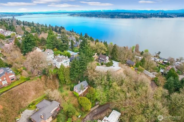 3502 E Terrace Street, Seattle, WA 98122