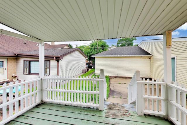 2451 Maple Street, River Grove, IL 60171