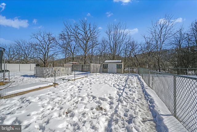 335 CINDY DR, Jonestown, PA 17038