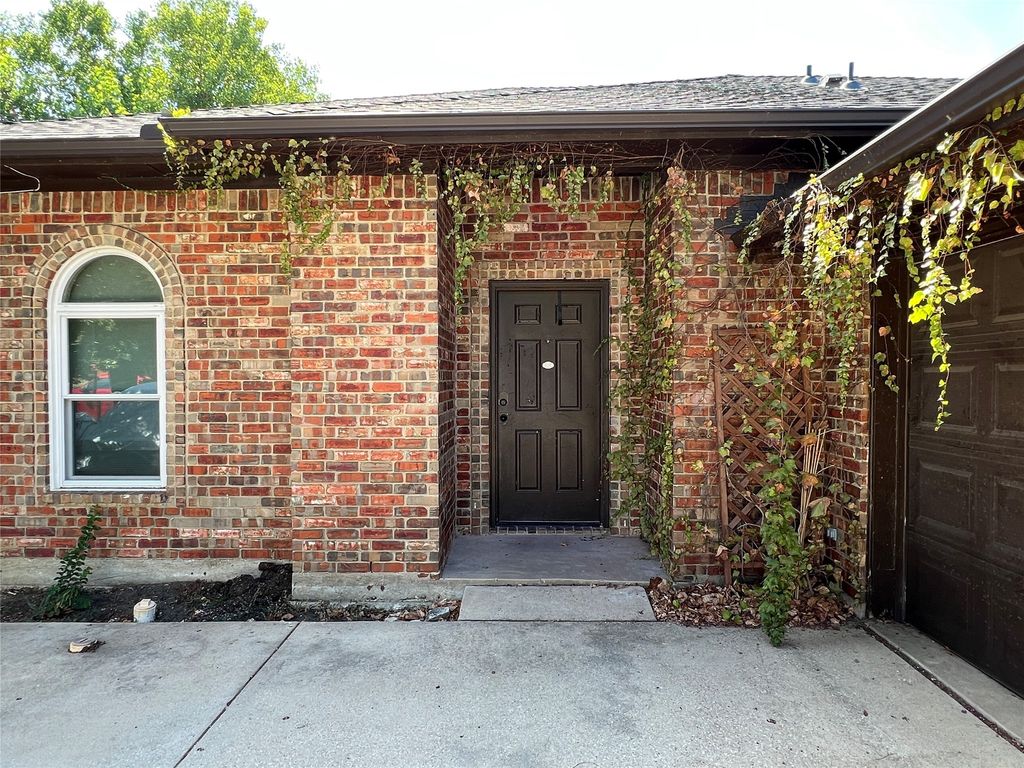 409 Hardwicke Lane, Little Elm, TX 75068