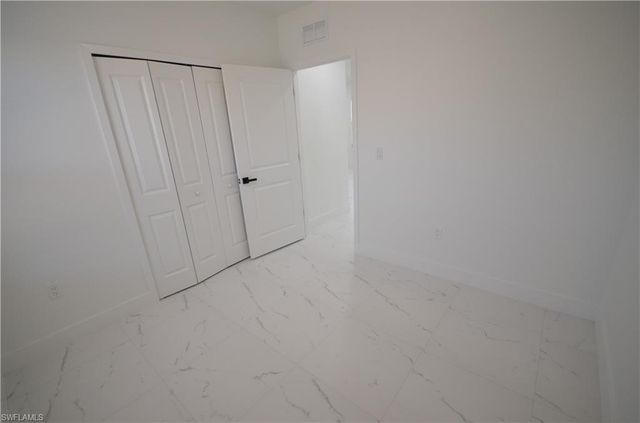 2132 Barker BLVD, Fort Myers, FL 33916