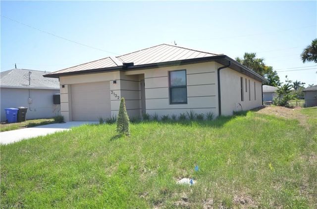 2132 Barker BLVD, Fort Myers, FL 33916