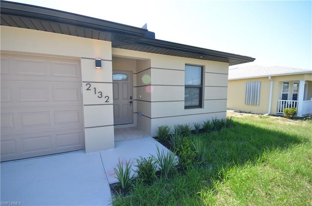 2132 Barker BLVD, Fort Myers, FL 33916