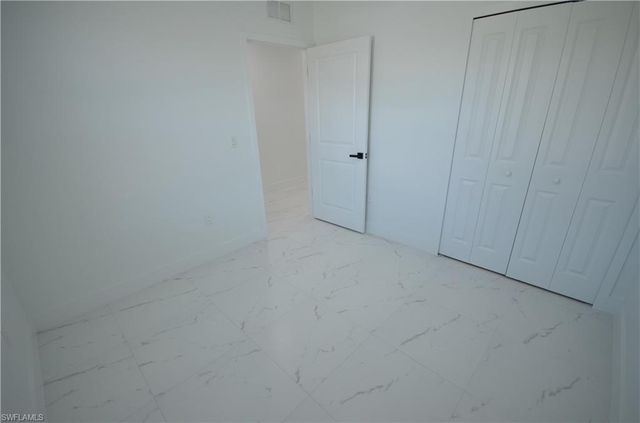 2132 Barker BLVD, Fort Myers, FL 33916