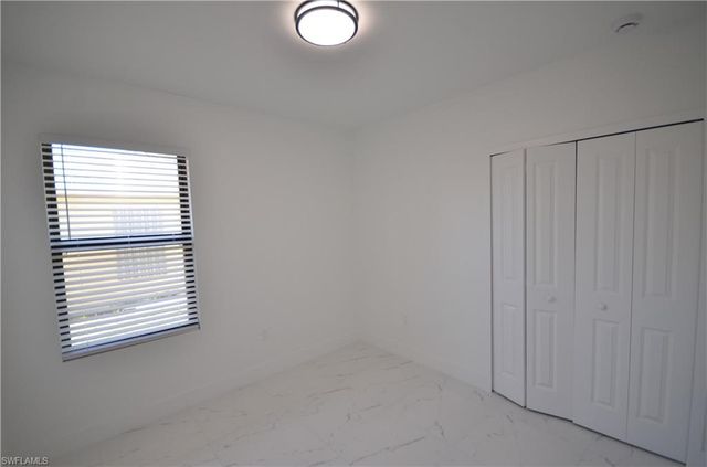 2132 Barker BLVD, Fort Myers, FL 33916