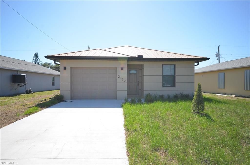2132 Barker BLVD, Fort Myers, FL 33916