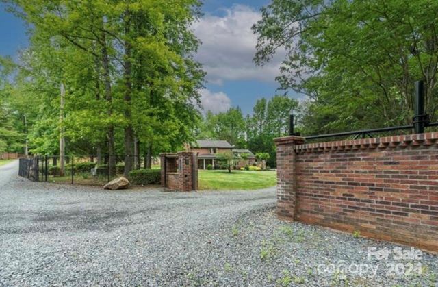 10436 Connell Road, Mint Hill, NC 28227