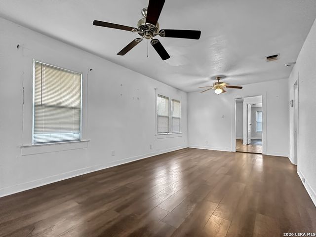 405 MONTICELLO CT, San Antonio, TX 78223