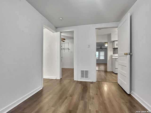 405 MONTICELLO CT, San Antonio, TX 78223