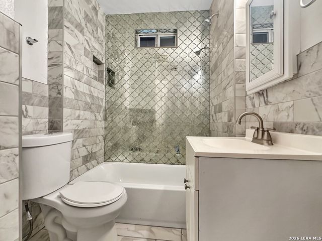 405 MONTICELLO CT, San Antonio, TX 78223