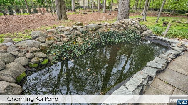 112 Edgewood Road, Allendale, NJ 07401
