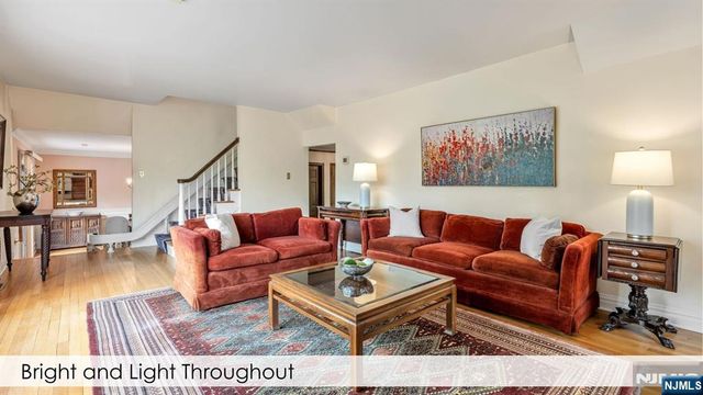 112 Edgewood Road, Allendale, NJ 07401