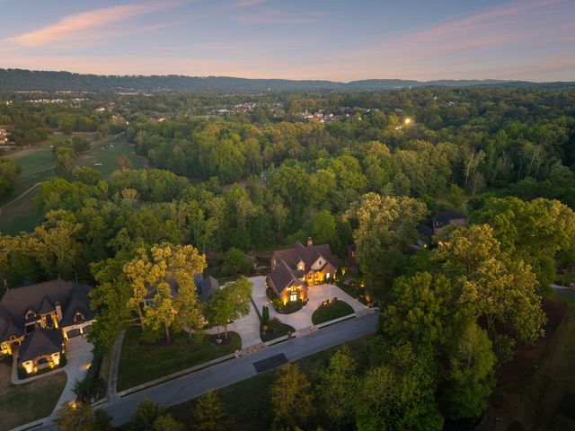 7860 Giorgio Circle, Ooltewah, TN 37363