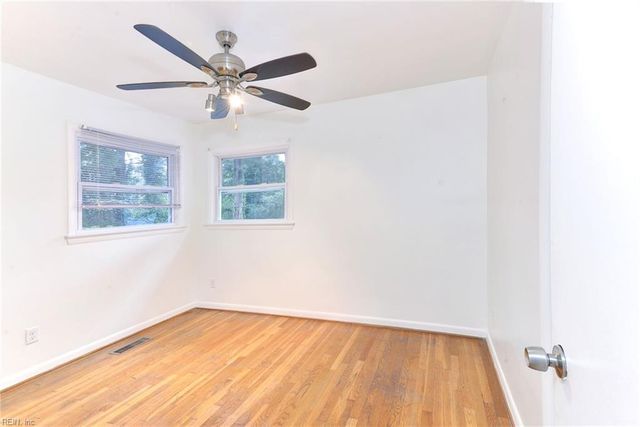 309 Corbin DR, Newport News, VA 23606