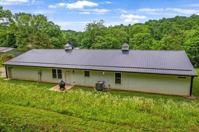 4844 Bauman Hill Road SE, Lancaster, OH 43130