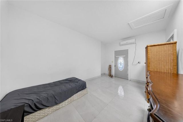 3871 White BLVD, Naples, FL 34117