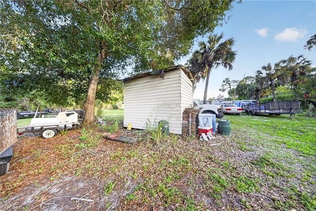 3871 White BLVD, Naples, FL 34117