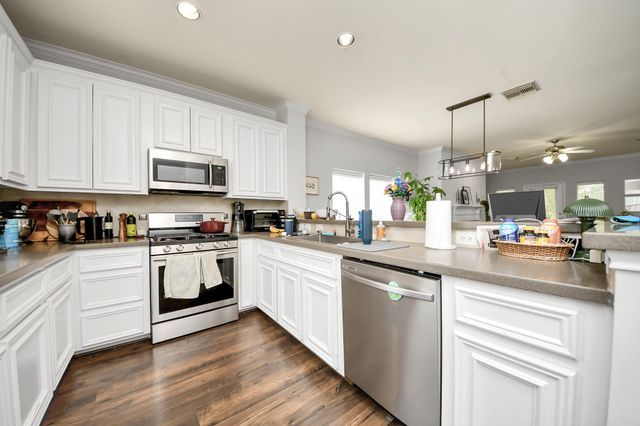 716 Hartman Street, Houston, TX 77007