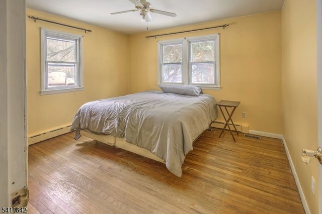 11 Winterwood Rd, Tewksbury Twp., NJ 08833