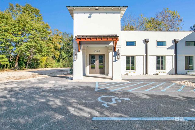 17236 Greeno Road, Fairhope, AL 36532