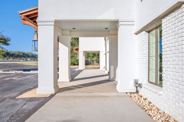 17236 Greeno Road, Fairhope, AL 36532
