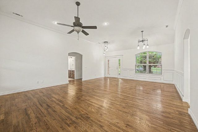 3903 SW Sycamore Street, Bentonville, AR 72713