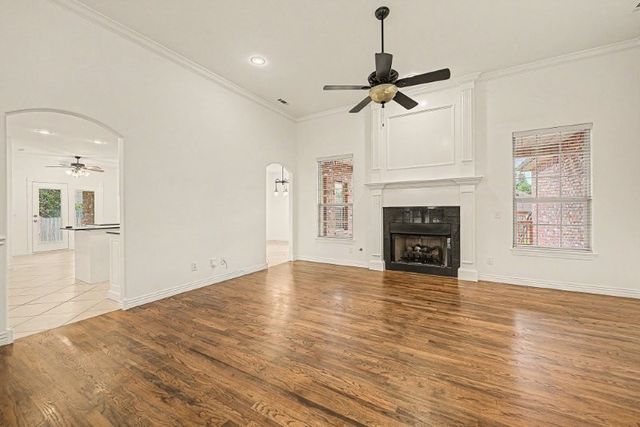 3903 SW Sycamore Street, Bentonville, AR 72713