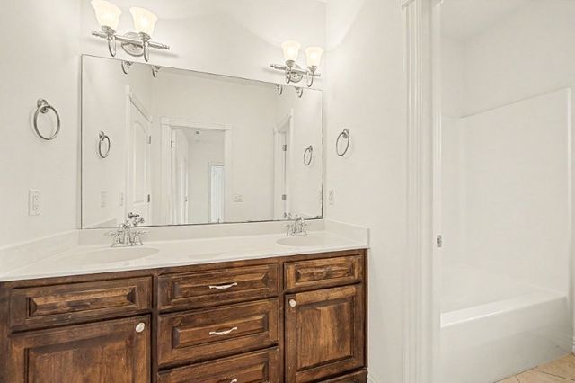 3903 SW Sycamore Street, Bentonville, AR 72713