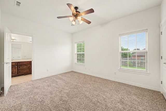 3903 SW Sycamore Street, Bentonville, AR 72713