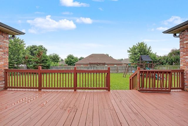3903 SW Sycamore Street, Bentonville, AR 72713
