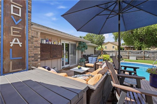 914 Gregory Street, Peculiar, MO 64078