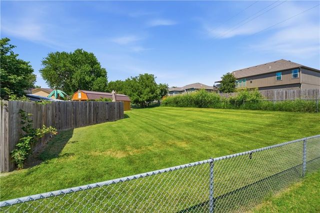 914 Gregory Street, Peculiar, MO 64078
