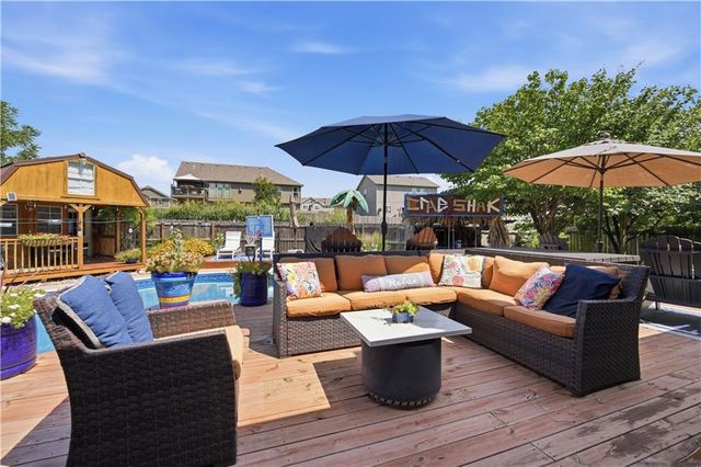 914 Gregory Street, Peculiar, MO 64078