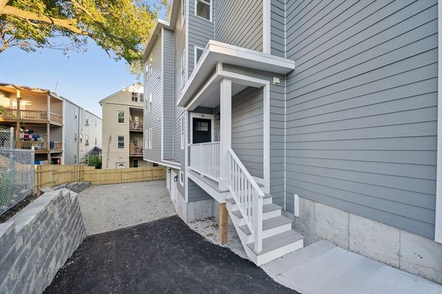52 Bellevue St 2, Boston, MA 02125