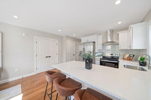 52 Bellevue St 2, Boston, MA 02125