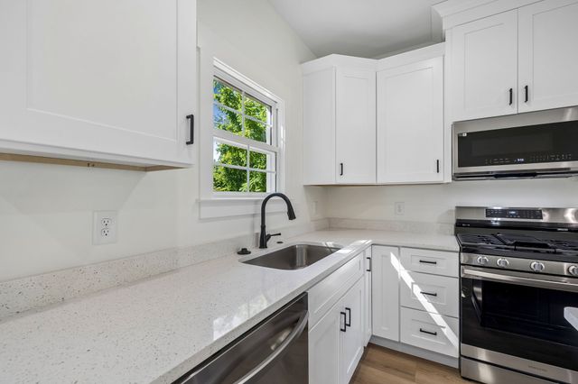 112 Rogers Ave, Winchester, TN 37398