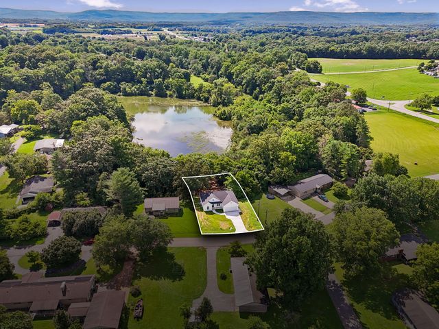 112 Rogers Ave, Winchester, TN 37398