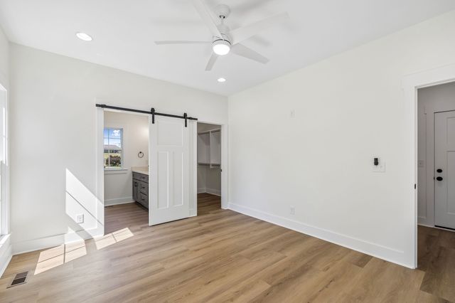112 Rogers Ave, Winchester, TN 37398