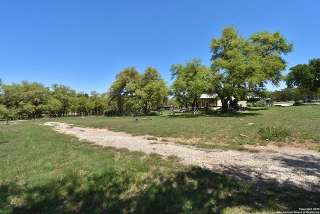 226 Shearer Road, Bulverde, TX 78163